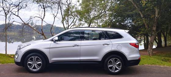 HYUNDAI GRAND SANTA FÉ 3.3 MPFI V6 4WD GASOLINA 4P AUTOMÁTICO HYUNDAI GRAND SANTA FÉ 3.3 MPFI V6 4WD GASOLINA 4P AUTOMÁTICO